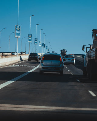 Mal des transports : causes, symptômes et solutions naturelles pour ne plus en souffrir